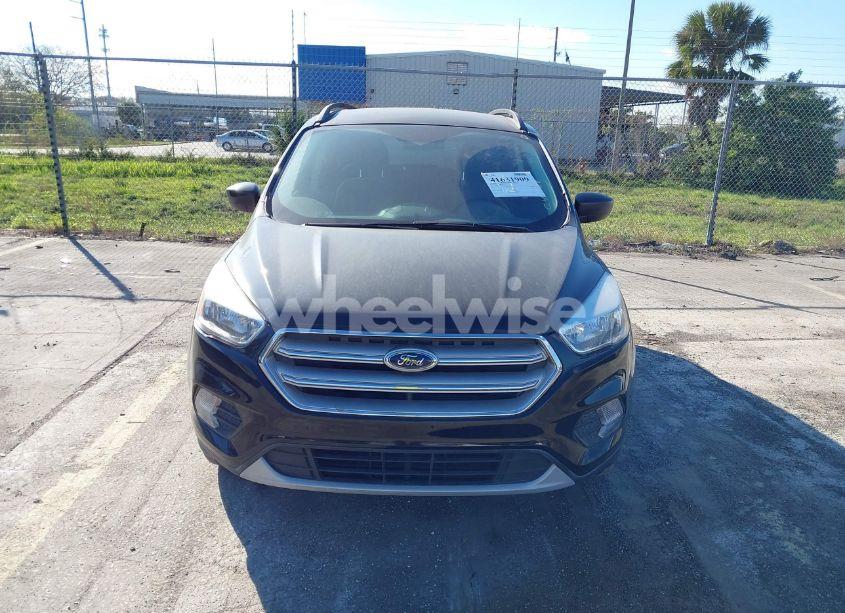 Photo 6 of 2018 Ford Escape SE (VIN 1FMCU0GD3JUC47108)