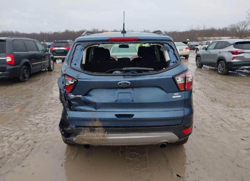 Photo 17 of 2018 Ford Escape SE (VIN 1FMCU0GD3JUC85714)
