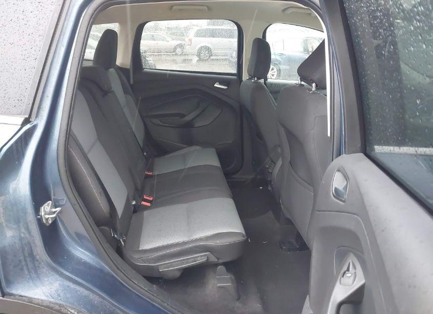 Photo 8 of 2018 Ford Escape SE (VIN 1FMCU0GD3JUC85714)