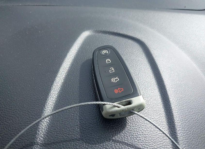 Photo 11 of 2019 Ford Escape SE (VIN 1FMCU0GD3KUA51431)