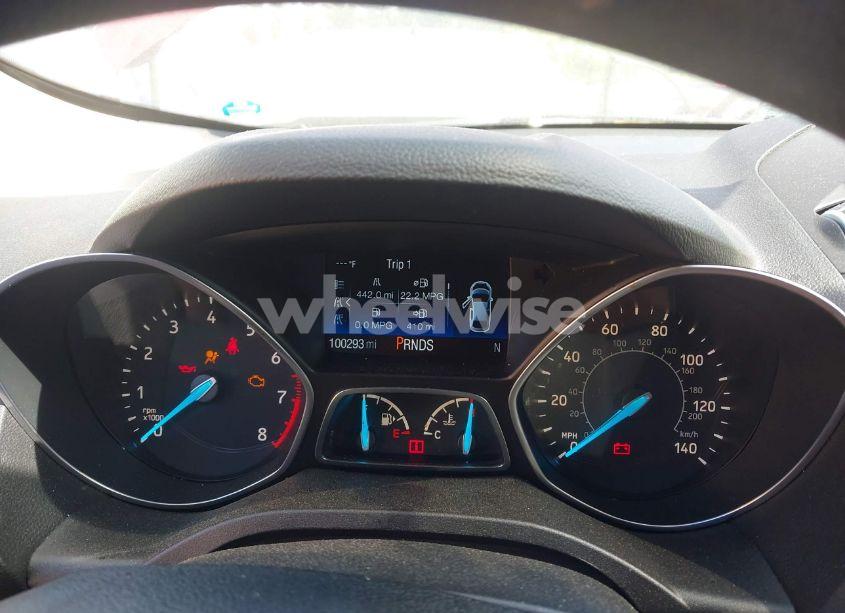 Photo 7 of 2019 Ford Escape SE (VIN 1FMCU0GD3KUA58413)