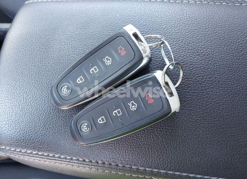 Photo 11 of 2019 Ford Escape SE (VIN 1FMCU0GD3KUB32719)