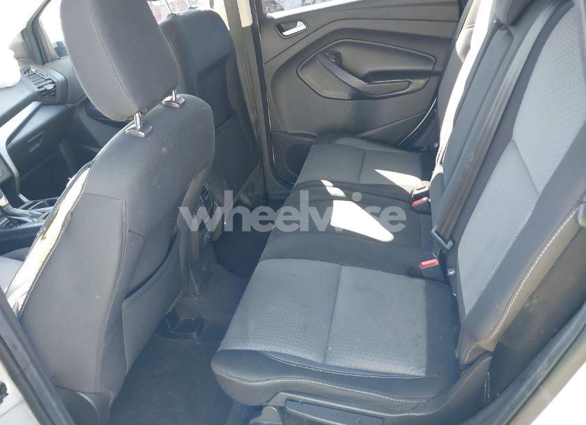 Photo 8 of 2019 Ford Escape SE (VIN 1FMCU0GD3KUC04793)