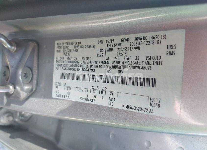 Photo 9 of 2019 Ford Escape SE (VIN 1FMCU0GD3KUC04793)