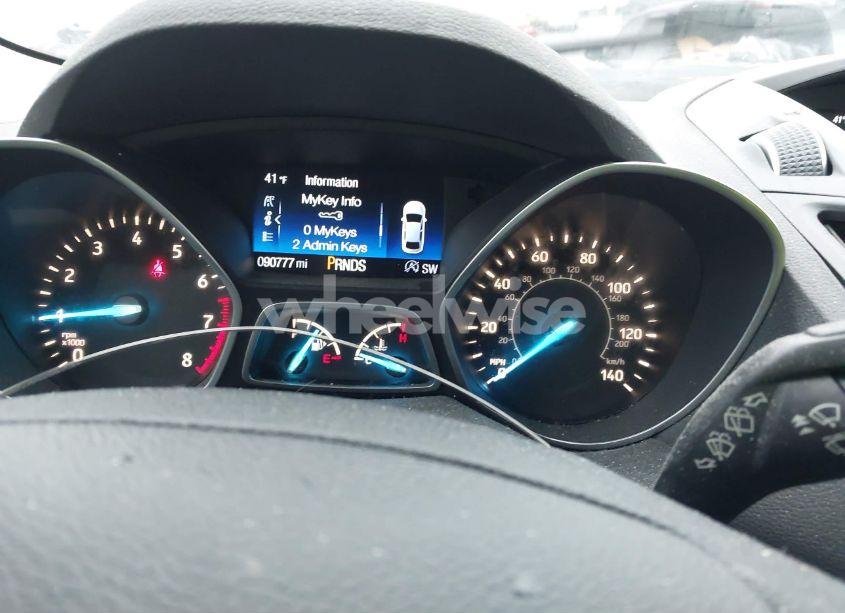 Photo 7 of 2017 Ford Escape SE (VIN 1FMCU0GD4HUA53374)