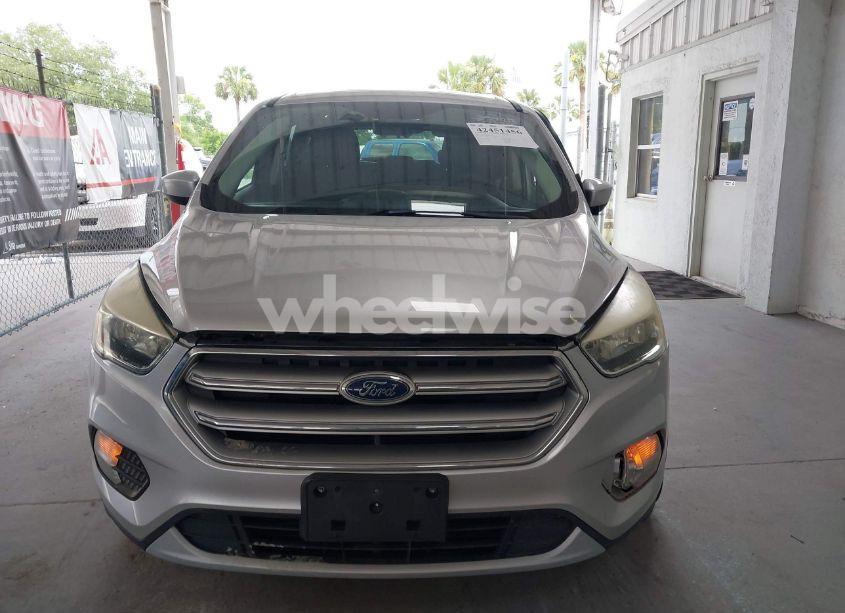 Photo 12 of 2017 Ford Escape SE (VIN 1FMCU0GD4HUA74239)