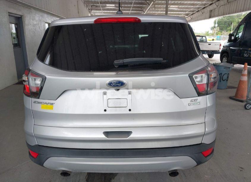 Photo 16 of 2017 Ford Escape SE (VIN 1FMCU0GD4HUA74239)