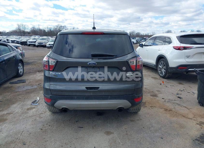 Photo 17 of 2017 Ford Escape SE (VIN 1FMCU0GD4HUB08910)