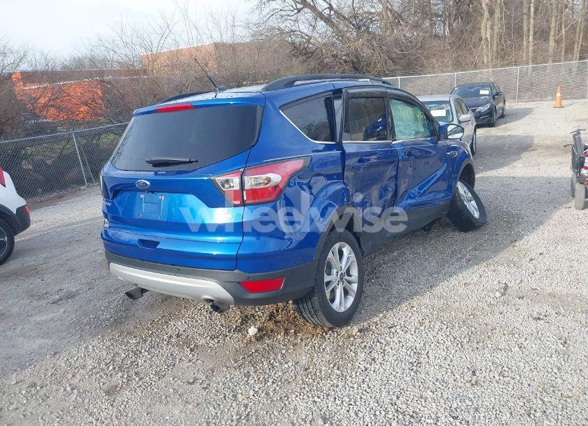 Photo 4 of 2017 Ford Escape SE (VIN 1FMCU0GD4HUB51370)