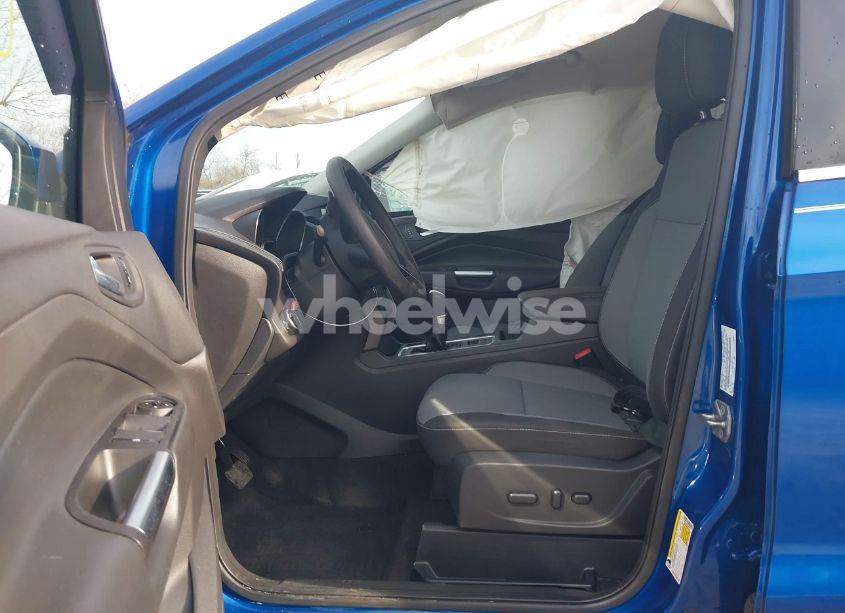 Photo 5 of 2017 Ford Escape SE (VIN 1FMCU0GD4HUB51370)