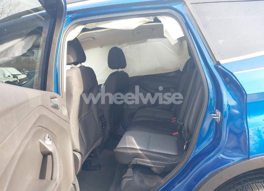 Photo 8 of 2017 Ford Escape SE (VIN 1FMCU0GD4HUB51370)