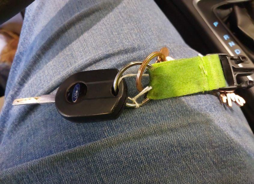 Photo 11 of 2017 Ford Escape SE (VIN 1FMCU0GD4HUC81049)