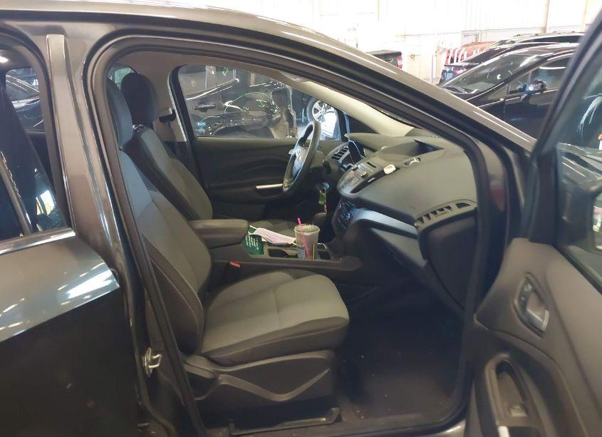 Photo 5 of 2017 Ford Escape SE (VIN 1FMCU0GD4HUC81049)