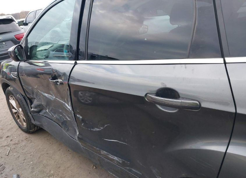 Photo 14 of 2017 Ford Escape SE (VIN 1FMCU0GD4HUC86929)