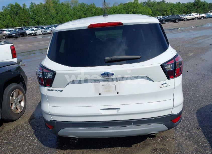 Photo 16 of 2017 Ford Escape SE (VIN 1FMCU0GD4HUC97431)