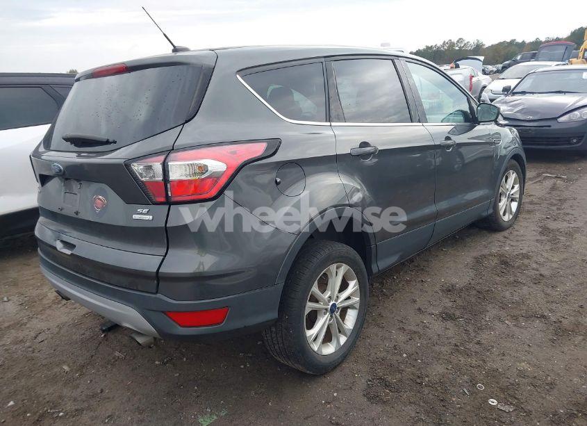 Photo 4 of 2017 Ford Escape SE (VIN 1FMCU0GD4HUE51541)