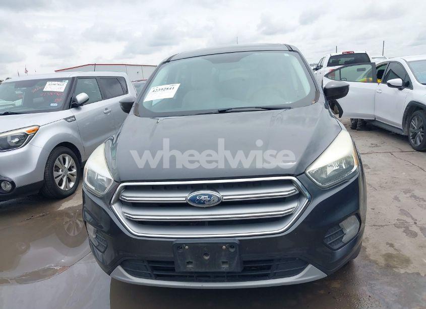 Photo 12 of 2017 Ford Escape SE (VIN 1FMCU0GD4HUE76469)