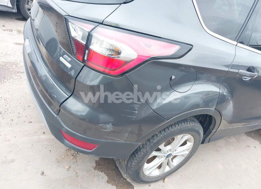 Photo 17 of 2017 Ford Escape SE (VIN 1FMCU0GD4HUE76469)