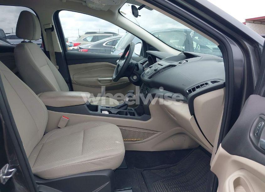 Photo 5 of 2017 Ford Escape SE (VIN 1FMCU0GD4HUE76469)