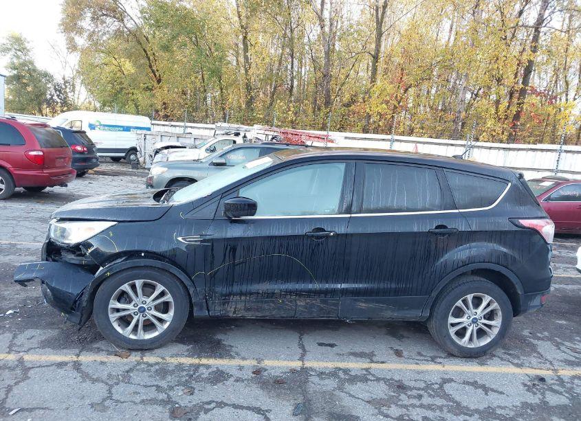 Photo 14 of 2017 Ford Escape SE (VIN 1FMCU0GD4HUE93272)
