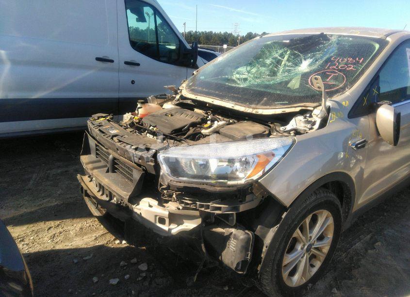 Photo 6 of 2017 Ford Escape SE (VIN 1FMCU0GD4HUE97659)