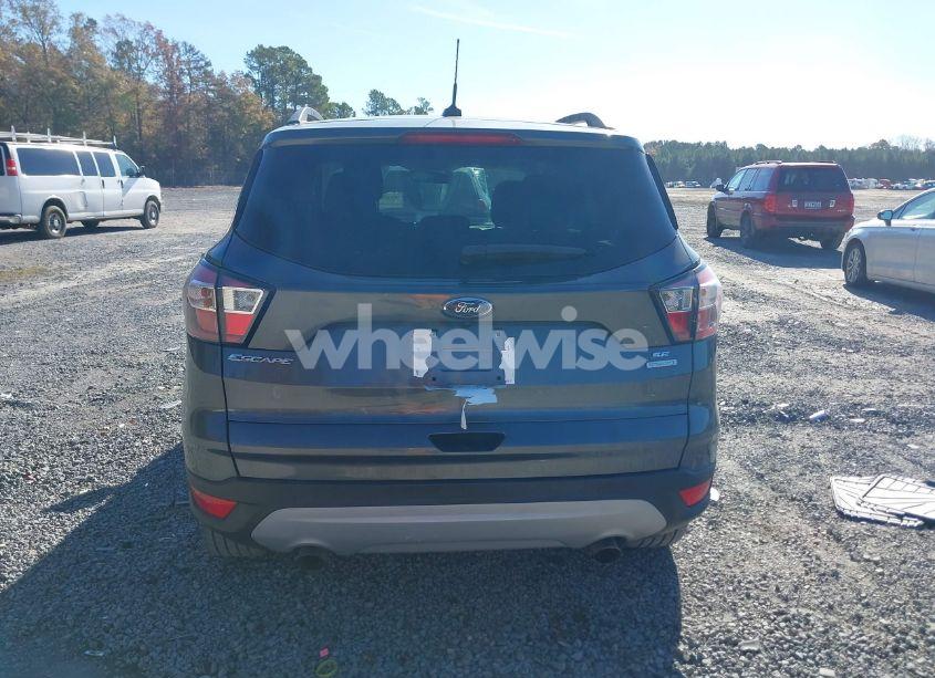 Photo 16 of 2018 Ford Escape SE (VIN 1FMCU0GD4JUA65742)