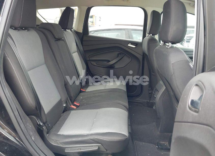 Photo 8 of 2018 Ford Escape SE (VIN 1FMCU0GD4JUA84534)
