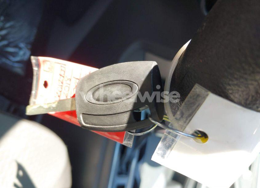 Photo 11 of 2018 Ford Escape SE (VIN 1FMCU0GD4JUC12707)