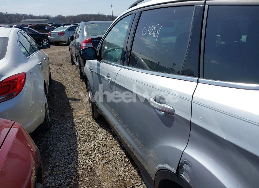 Photo 13 of 2018 Ford Escape SE (VIN 1FMCU0GD4JUC32911)