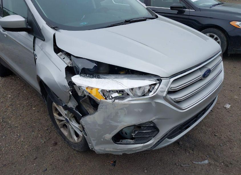 Photo 6 of 2018 Ford Escape SE (VIN 1FMCU0GD4JUC32911)