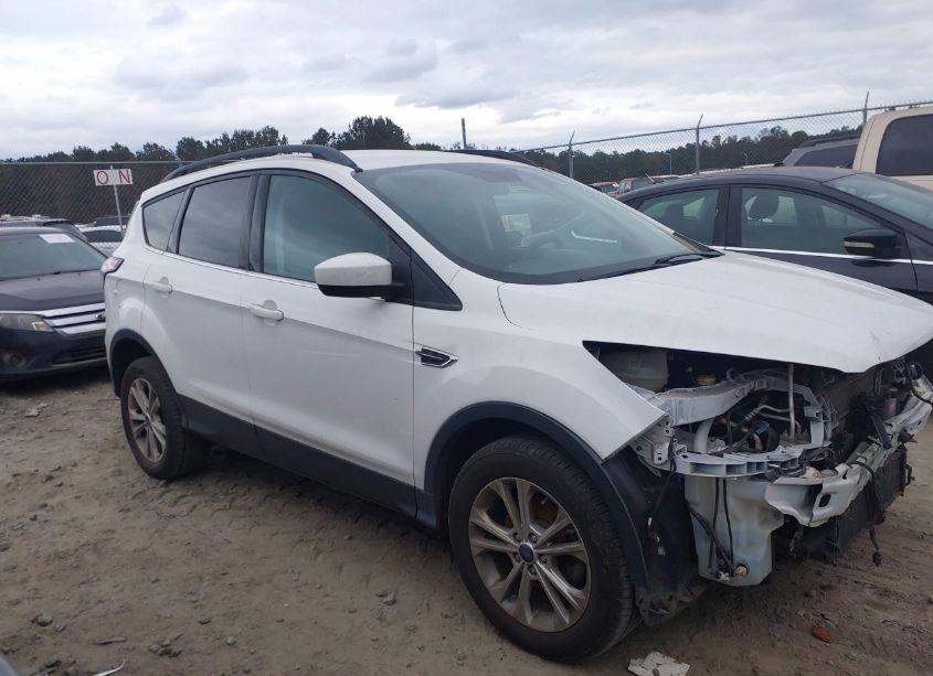 Photo 13 of 2018 Ford Escape SE (VIN 1FMCU0GD4JUC88914)