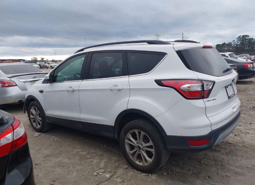 Photo 14 of 2018 Ford Escape SE (VIN 1FMCU0GD4JUC88914)