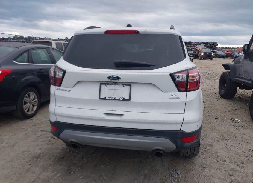 Photo 16 of 2018 Ford Escape SE (VIN 1FMCU0GD4JUC88914)