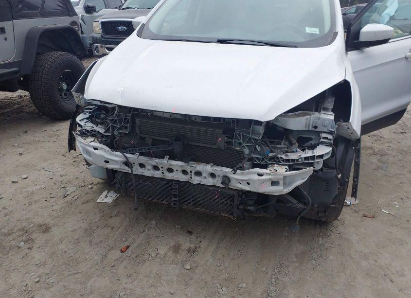 Photo 6 of 2018 Ford Escape SE (VIN 1FMCU0GD4JUC88914)