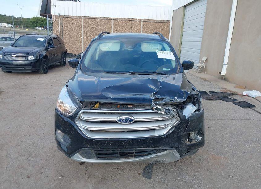 Photo 12 of 2018 Ford Escape SE (VIN 1FMCU0GD4JUC90582)
