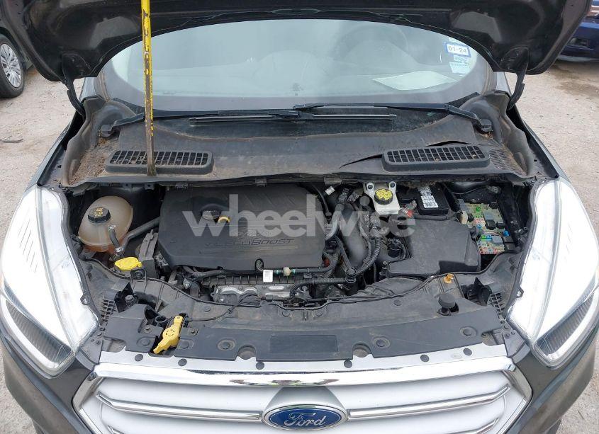 Photo 10 of 2018 Ford Escape SE (VIN 1FMCU0GD4JUD07607)