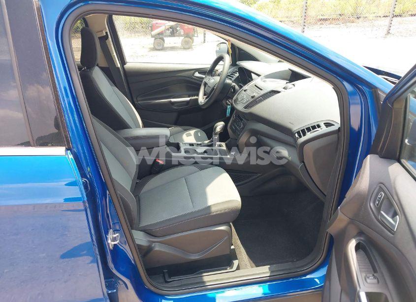 Photo 5 of 2018 Ford Escape SE (VIN 1FMCU0GD4JUD17246)