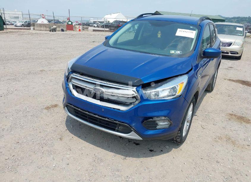 Photo 6 of 2018 Ford Escape SE (VIN 1FMCU0GD4JUD17246)