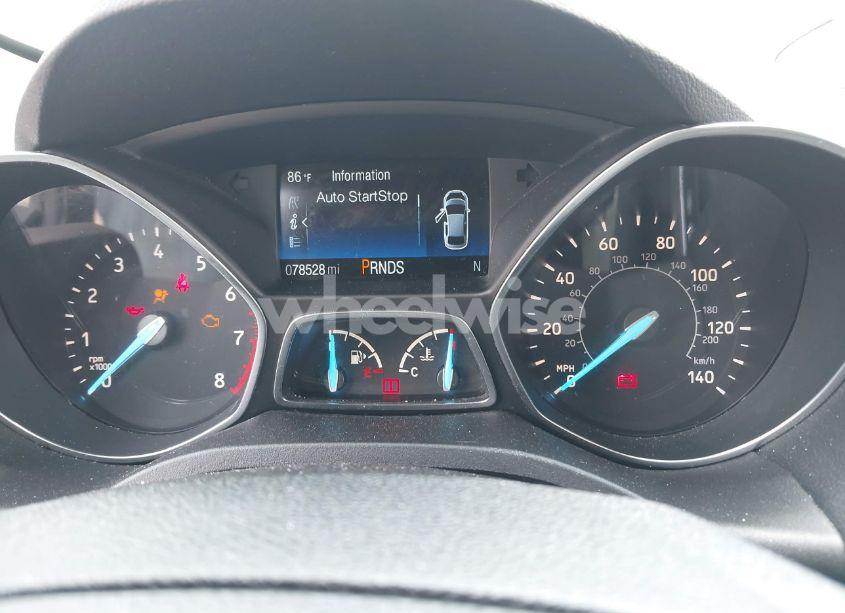 Photo 7 of 2018 Ford Escape SE (VIN 1FMCU0GD4JUD17246)
