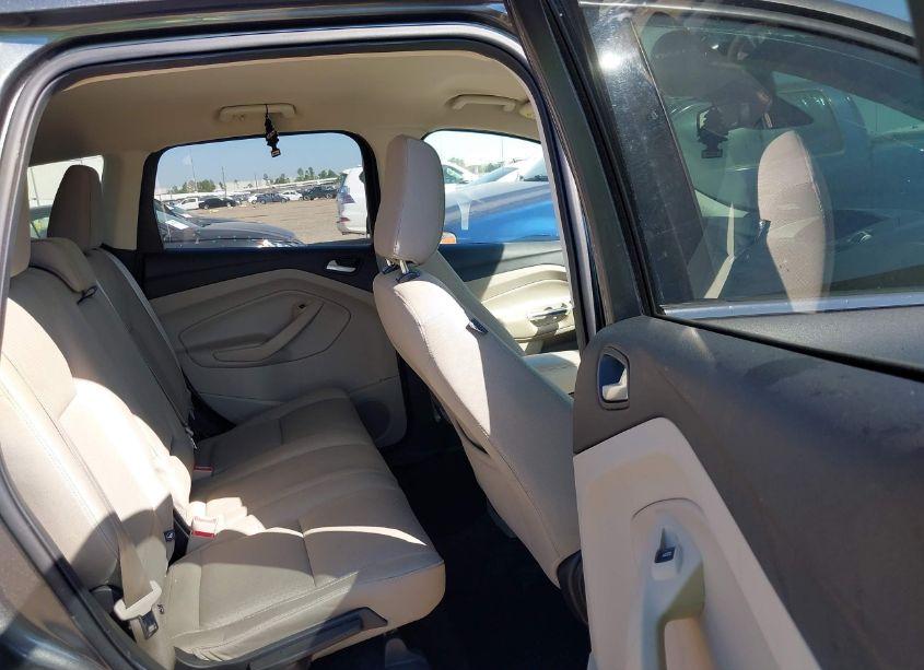 Photo 8 of 2018 Ford Escape SE (VIN 1FMCU0GD4JUD23323)