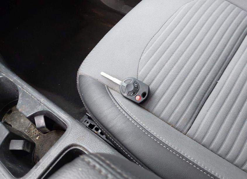 Photo 11 of 2018 Ford Escape SE (VIN 1FMCU0GD4JUD42194)