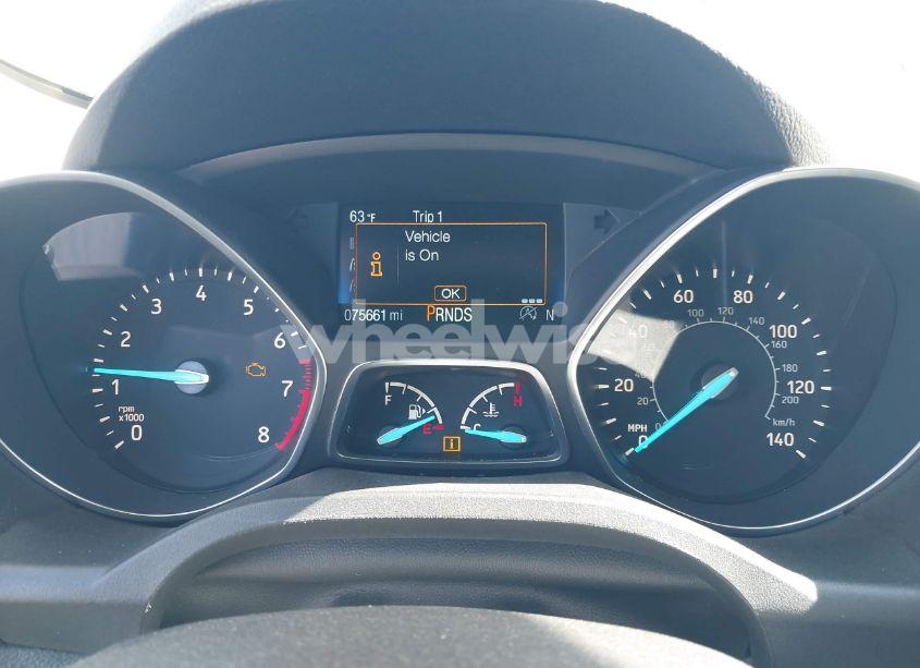 Photo 7 of 2019 Ford Escape SE (VIN 1FMCU0GD4KUA63989)