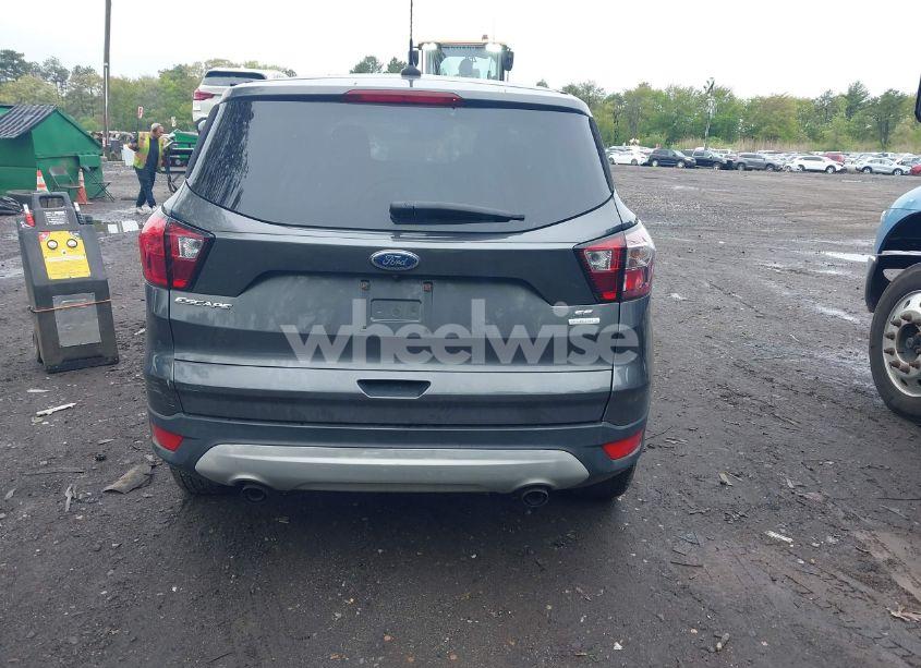 Photo 16 of 2019 Ford Escape SE (VIN 1FMCU0GD4KUB95005)