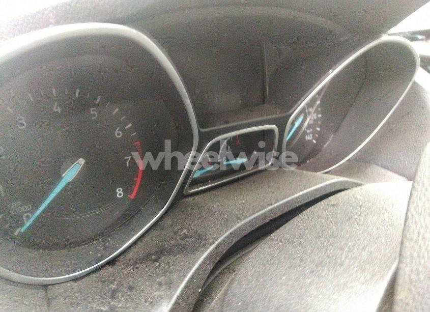 Photo 7 of 2017 Ford Escape SE (VIN 1FMCU0GD5HUA03616)