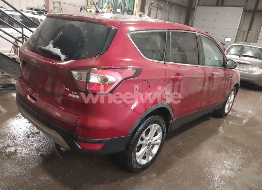 Photo 4 of 2017 Ford Escape SE (VIN 1FMCU0GD5HUA19220)