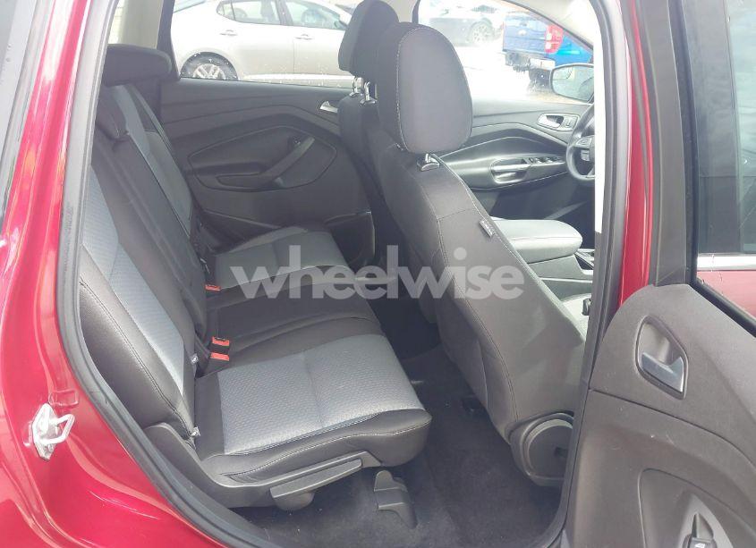 Photo 8 of 2017 Ford Escape SE (VIN 1FMCU0GD5HUA37443)