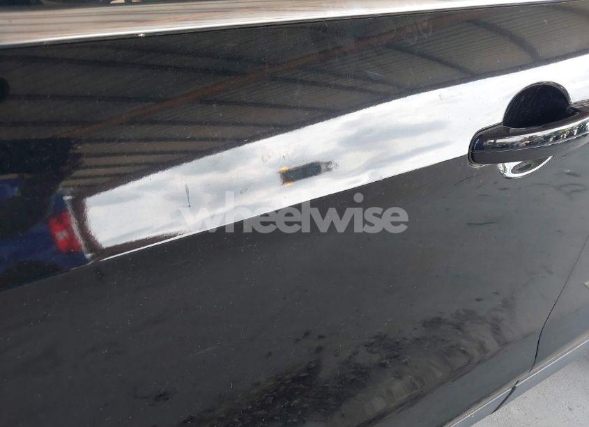 Photo 6 of 2017 Ford Escape SE (VIN 1FMCU0GD5HUA58132)