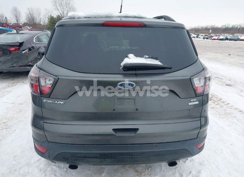 Photo 16 of 2017 Ford Escape SE (VIN 1FMCU0GD5HUA94760)