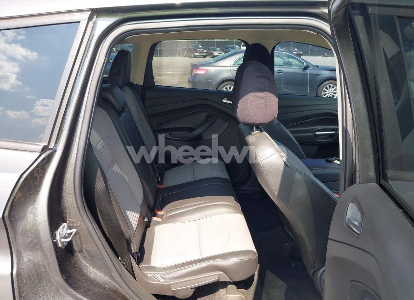 Photo 8 of 2017 Ford Escape SE (VIN 1FMCU0GD5HUB00721)