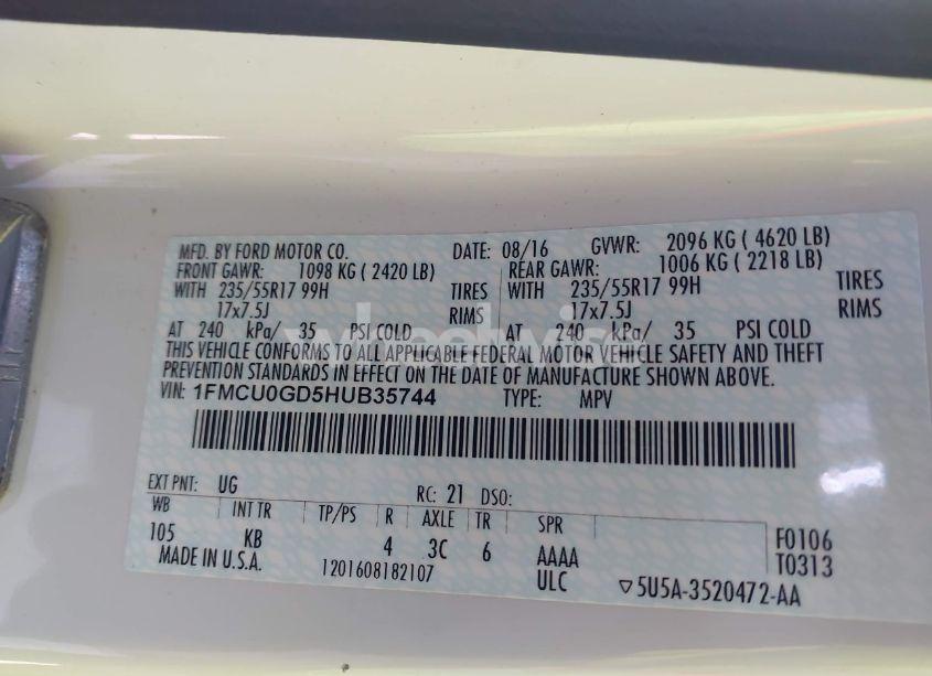 Photo 9 of 2017 Ford Escape SE (VIN 1FMCU0GD5HUB35744)